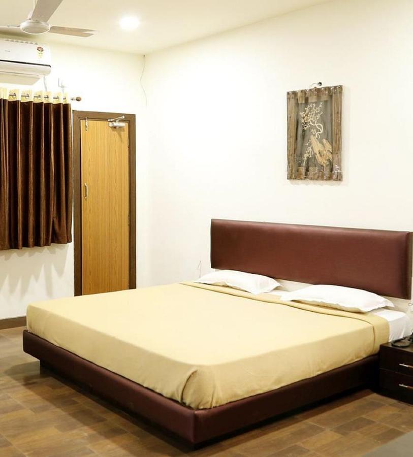 Hôtel Kailash Residency à Aurangābād Extérieur photo