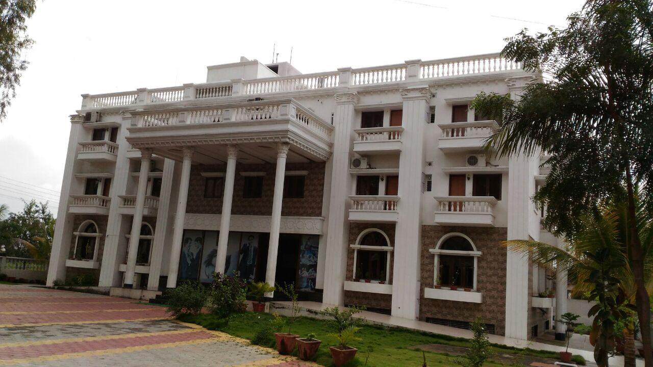 Hôtel Kailash Residency à Aurangābād Extérieur photo