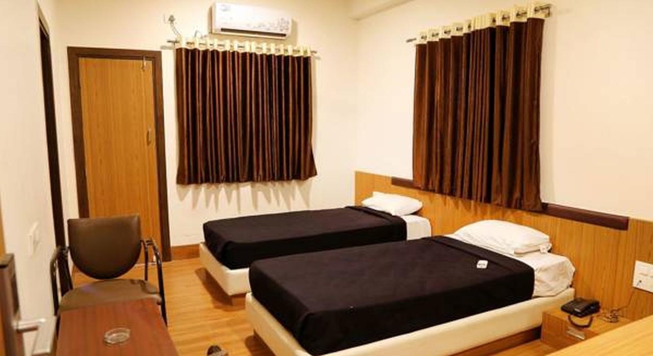 Hôtel Kailash Residency à Aurangābād Extérieur photo